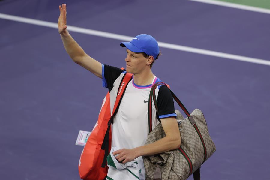 El italiano Yannik Sinner, durante un partido en Indian Wells, en una foto de archivo. /EFE/EPA