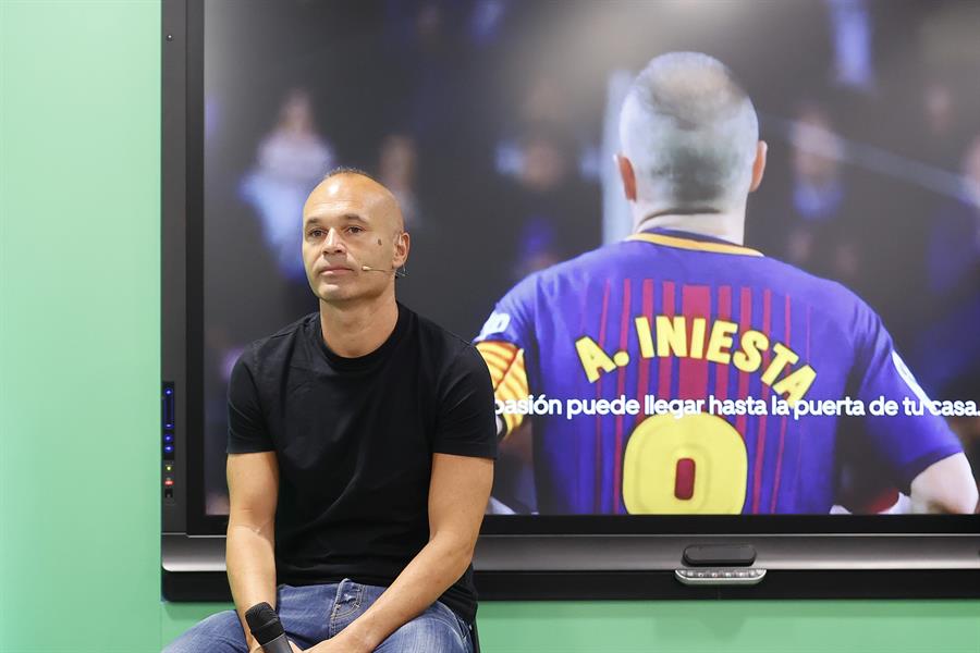 El futbolista Andrés Iniesta durante su participación en el acto de LaLiga en julio pasado. /EFE