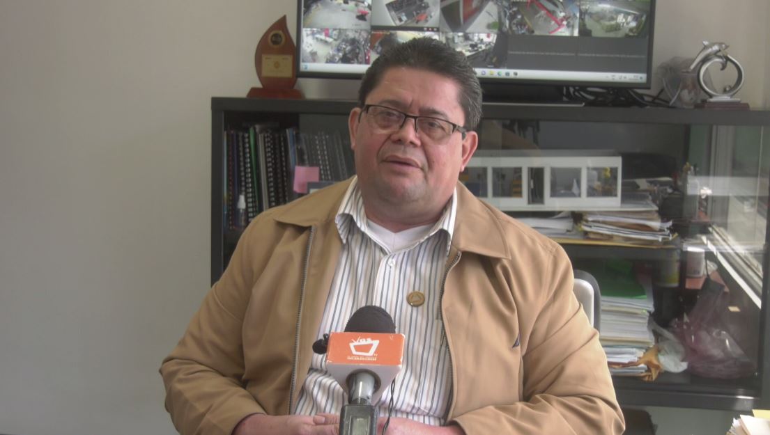 Vidal Almendárez, presidente de Fenicootaxi/ Ernesto Alaniz